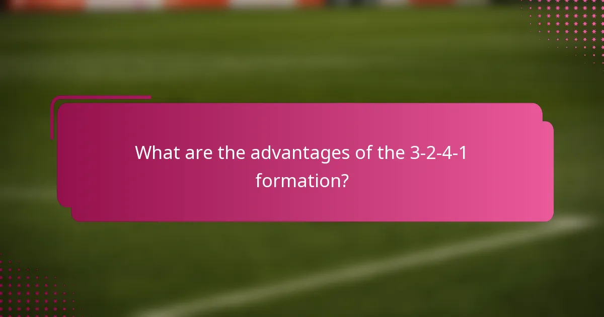 What are the advantages of the 3-2-4-1 formation?